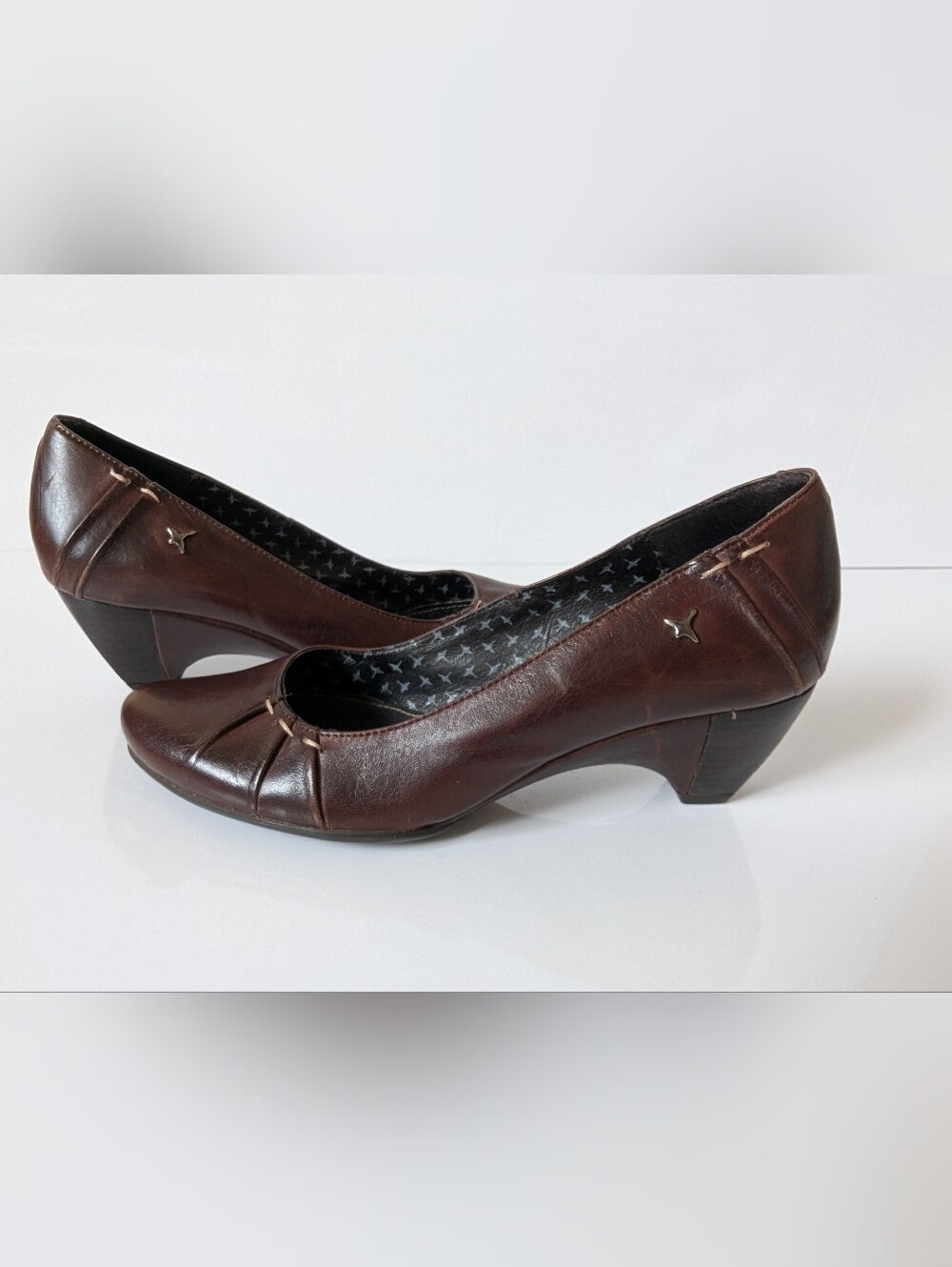 🍂PIKOLINOS woman’s leather Wedge pumps. New condition. Size 35